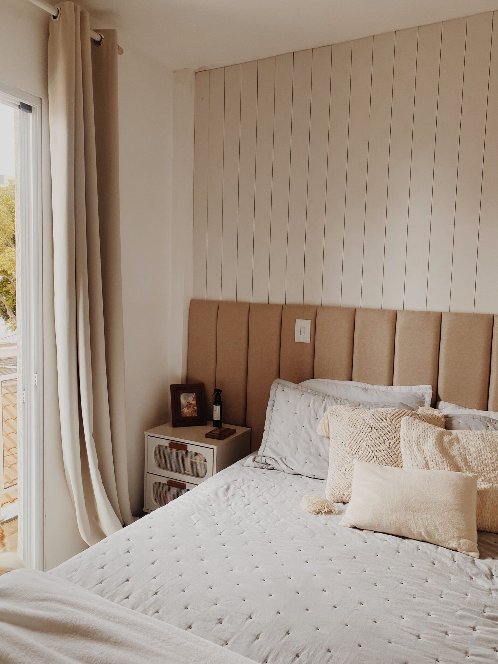 background for bed