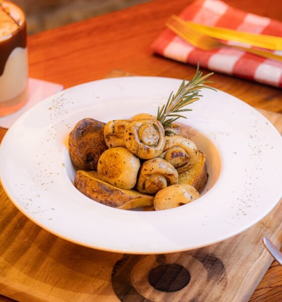best mojo picon potatoes near me